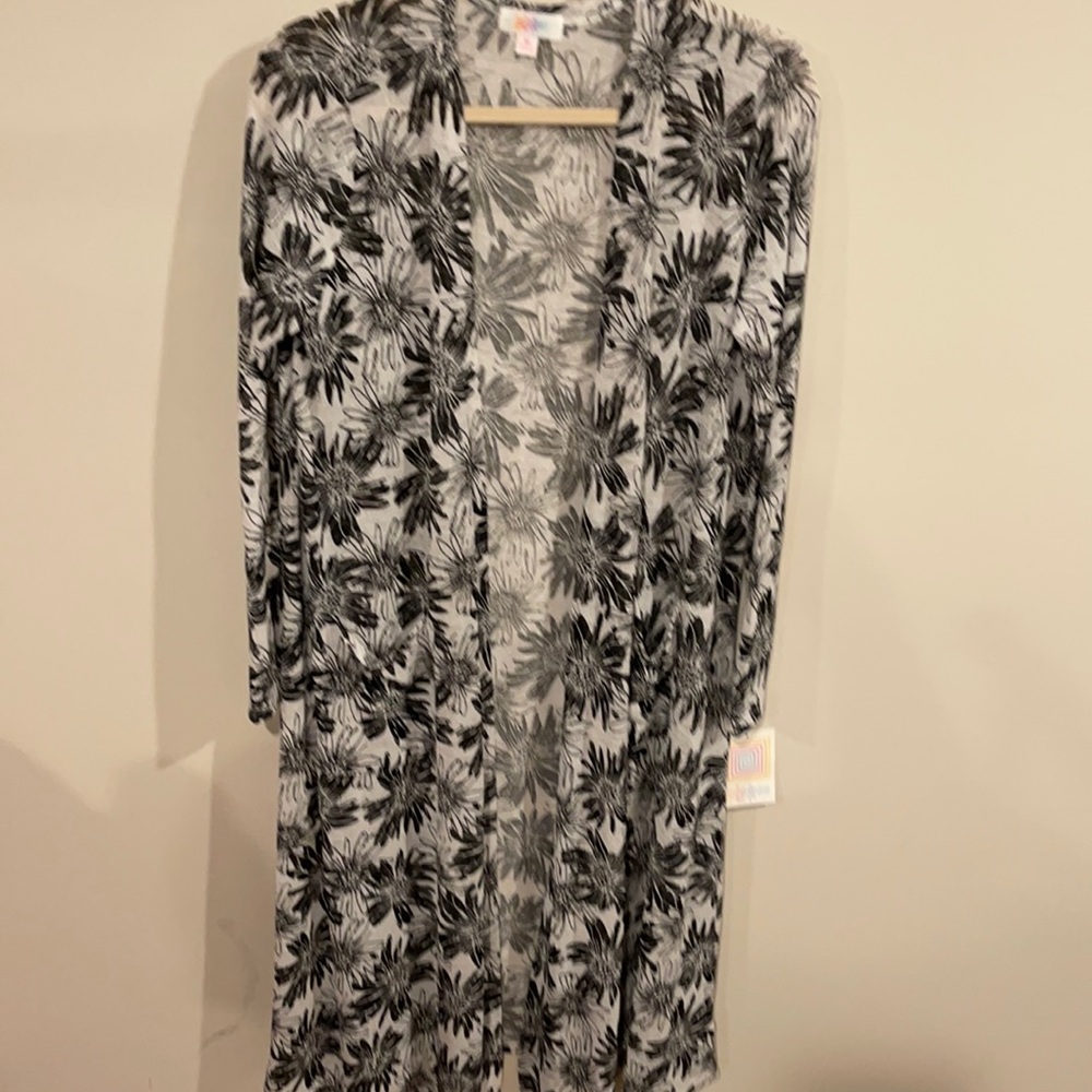 Lularoe Sarah duster cardigan size Medium